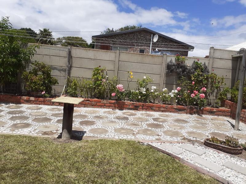 3 Bedroom Property for Sale in Albertinia Western Cape